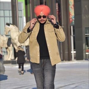 Meet your Posher, Manmeet